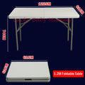 Table (122x61x74cm)
