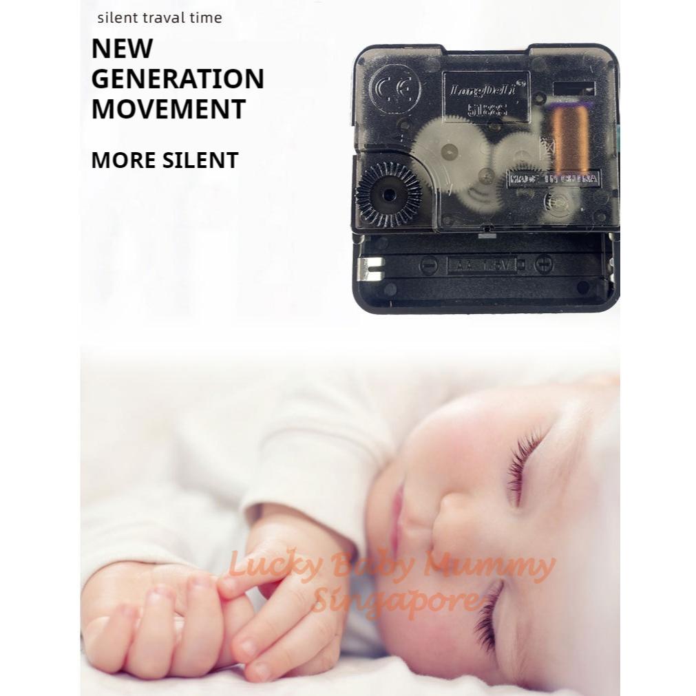 Nate Simple Elegant Wall Clock