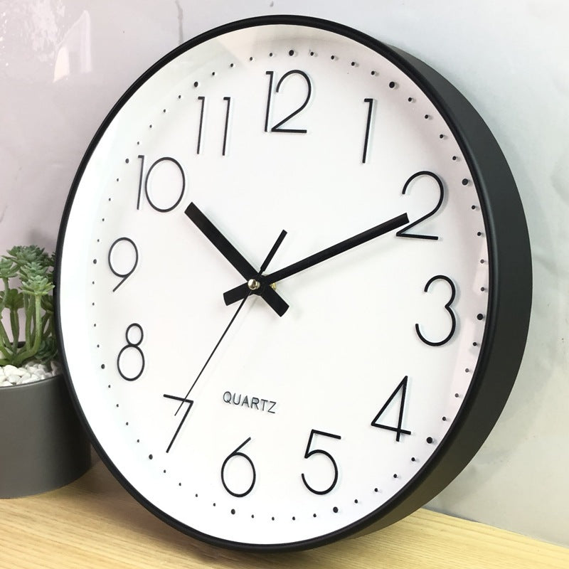 Nate Simple Elegant Wall Clock