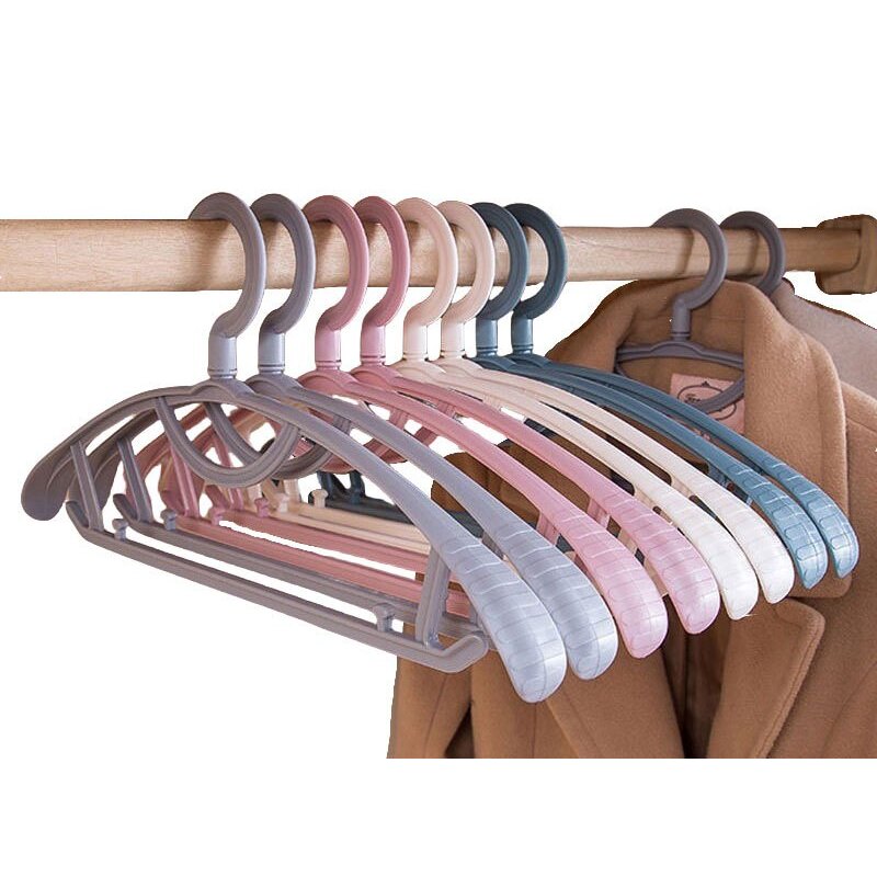 Wide Shoulder Seamless Drying Hangers / Plastic Anti-Slip Multifunctional Household Clothes Support